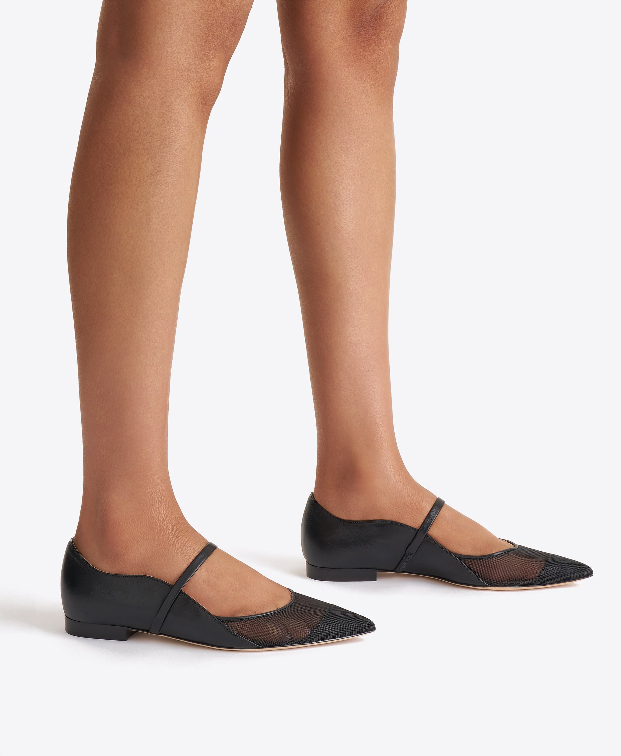 Maureen Arc Black Leather Flat Pumps