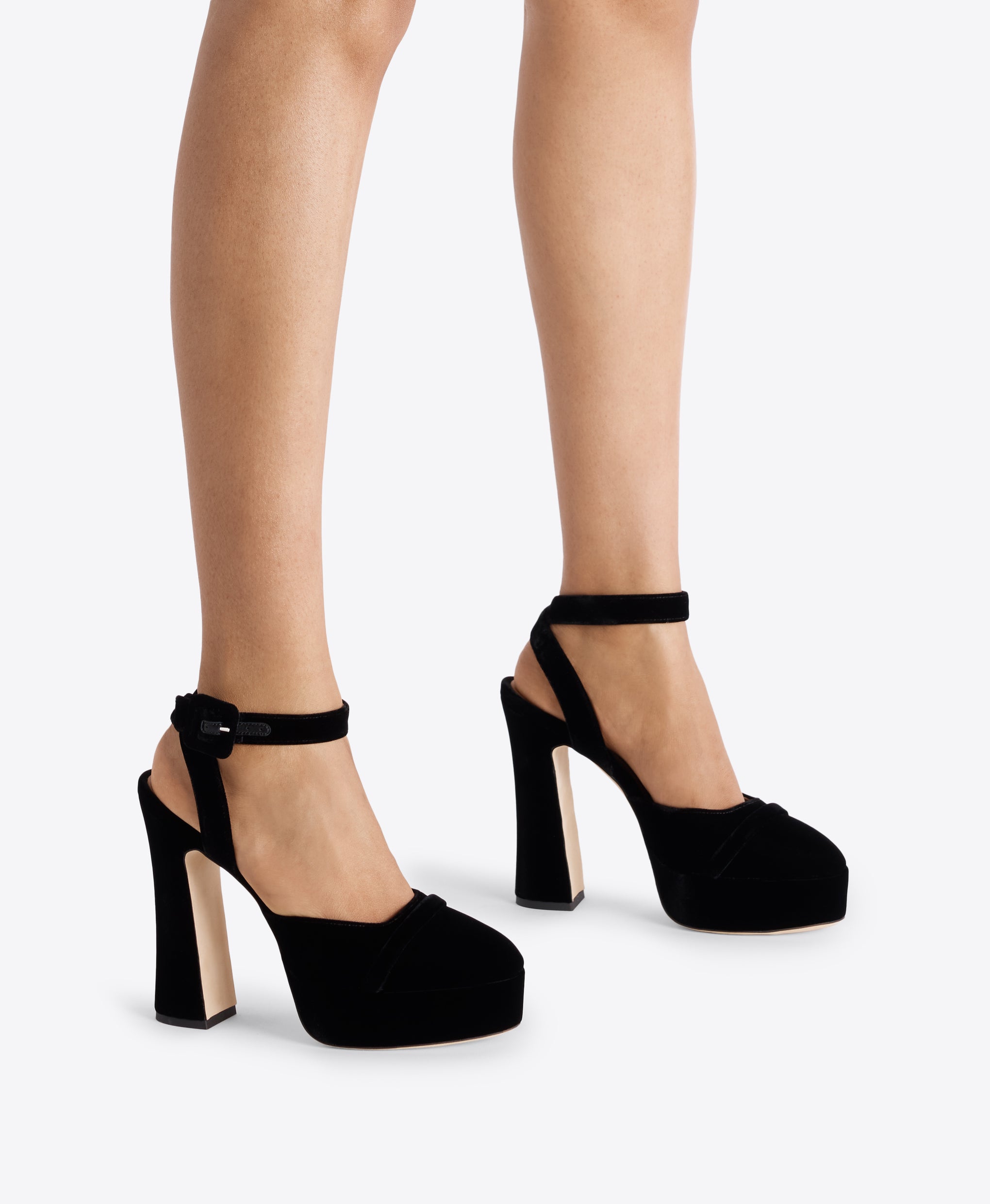 Mora Buckle 125 Black Platforms Malone Souliers