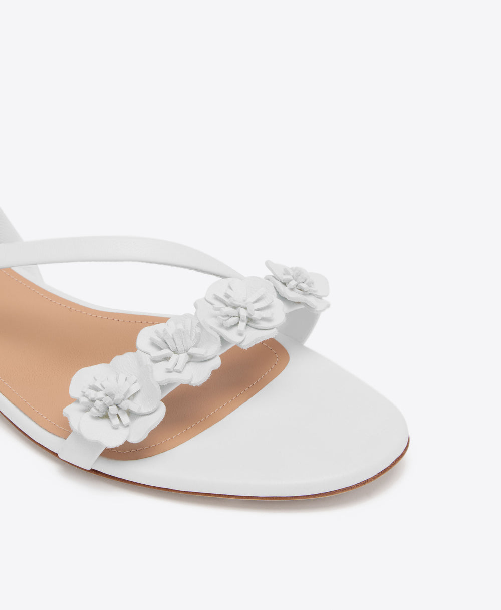Serra 10 White Leather Flat Sandals with Flower Ornaments Malone Souliers