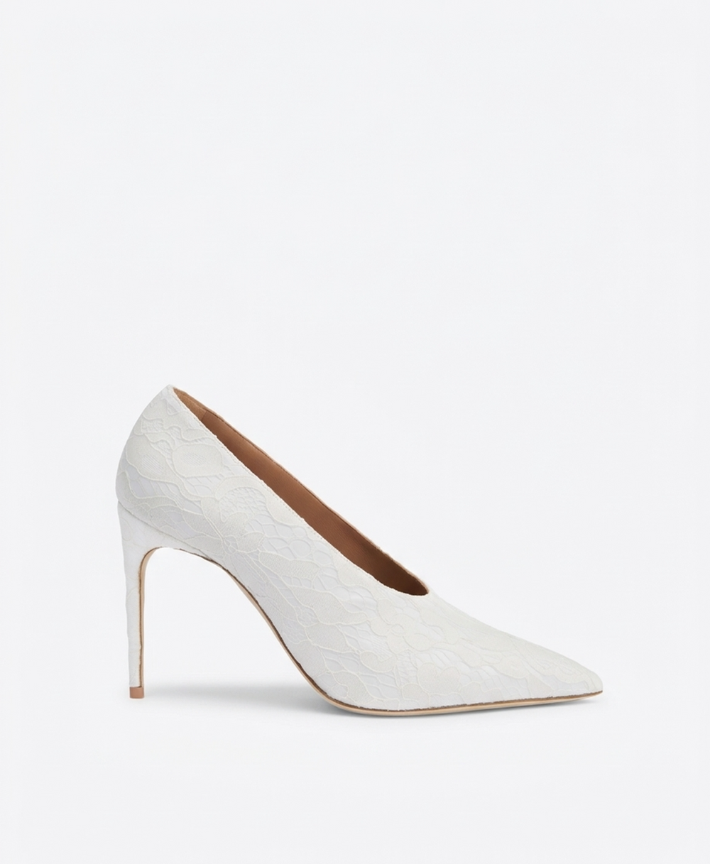 Tippi 90 White Lace Gloss Pumps