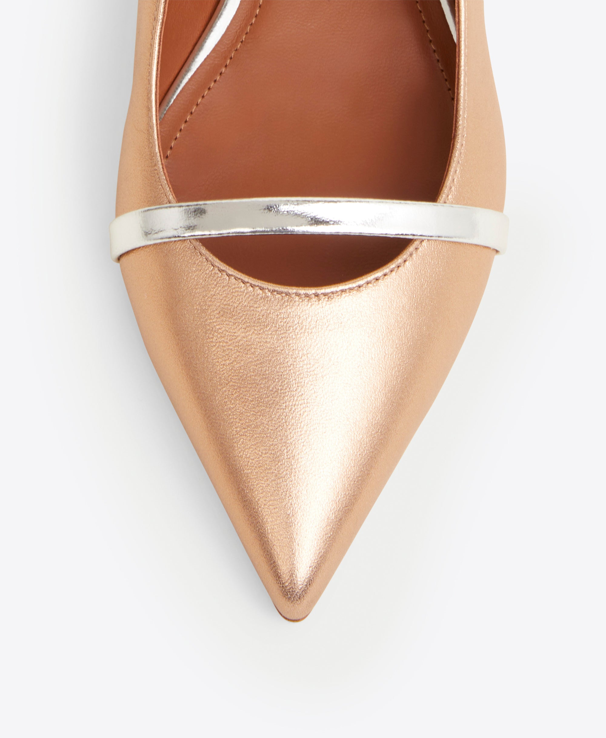 Metallic pointed toe clearance flats